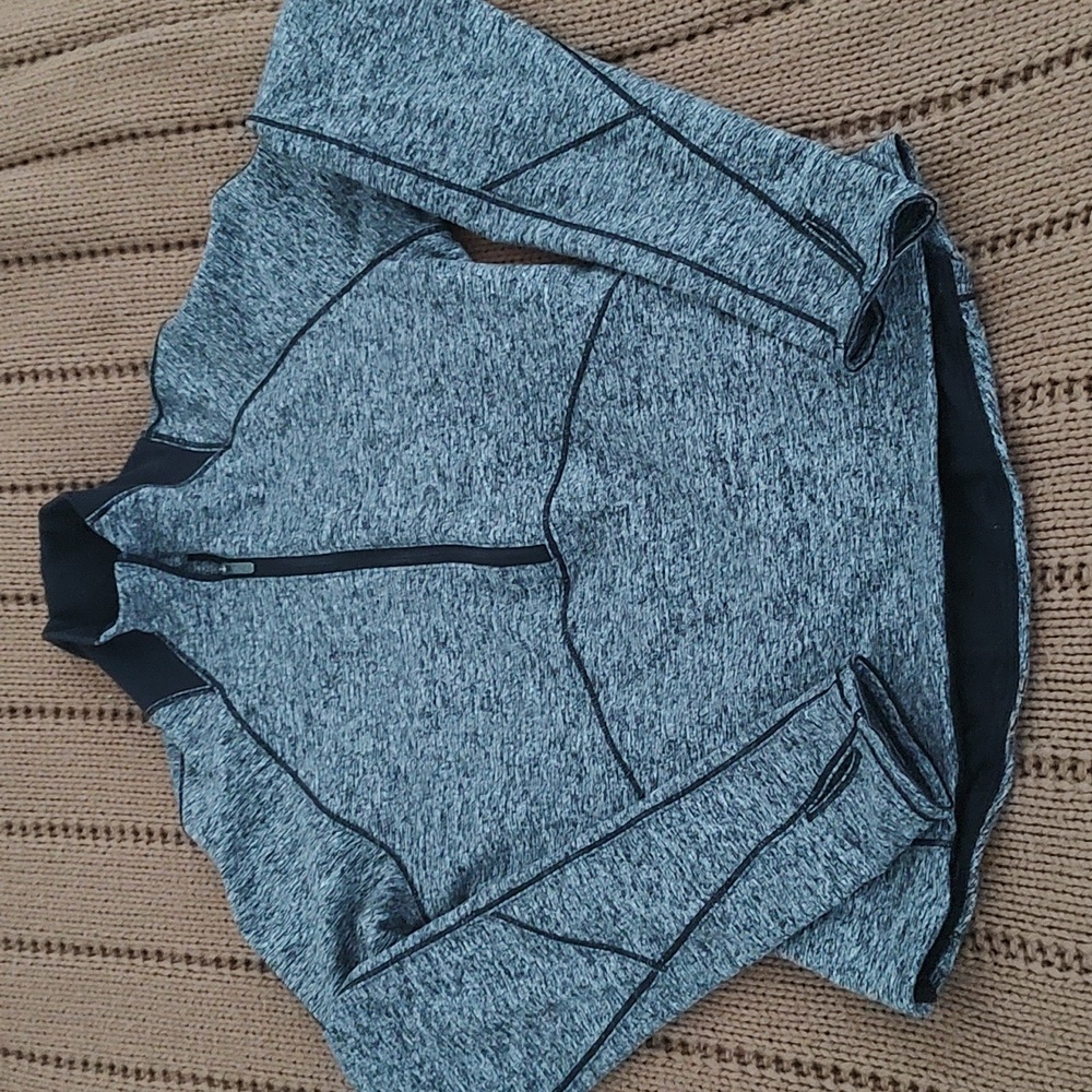 Lululemon Half Zip fleeced pullover
